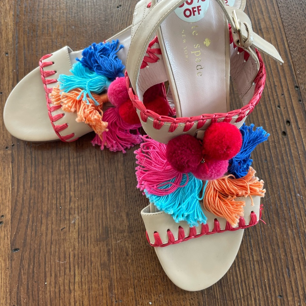 Kate Spade Cream and Red Sandals with Ankle Strap Size 7.5 - Picture 2 of 6